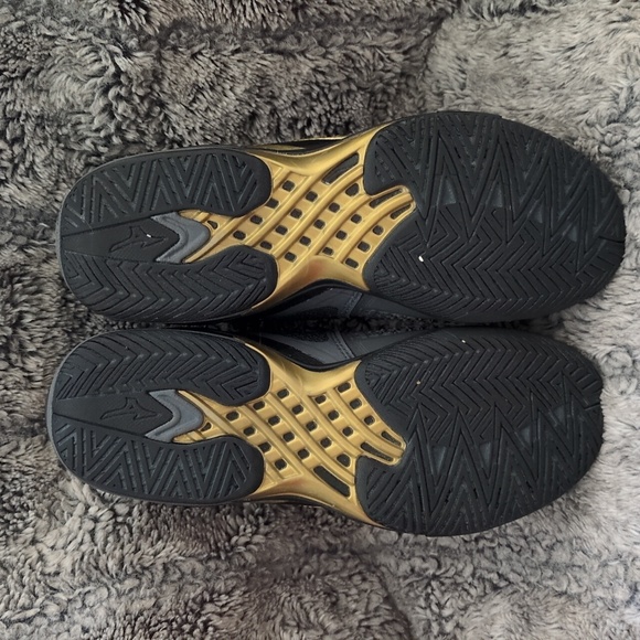 MIZUNO WAVE EXCEED TOUR 6 AC Dark Gray Gold Limited Edition Tennis Shoes   US8.5 - Picture 8 of 8